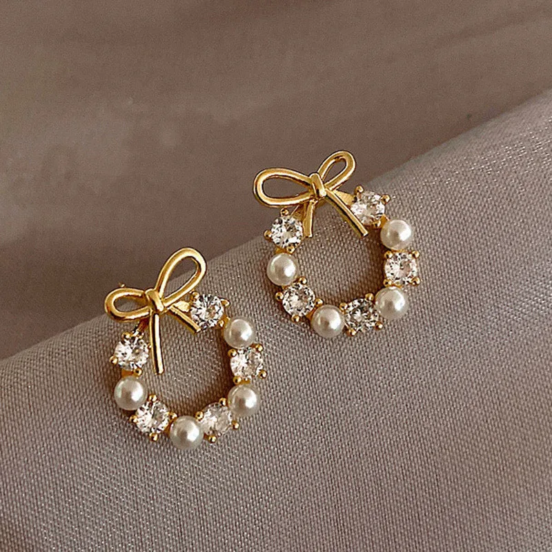 Bow Round Earrings
