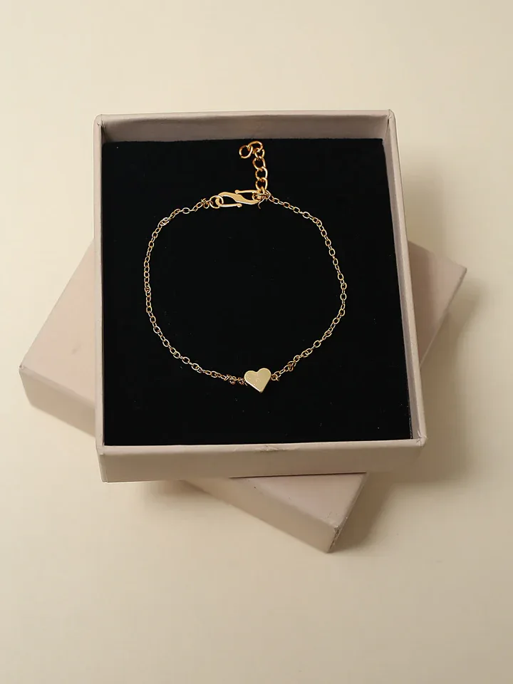 Single Heart Bracelet